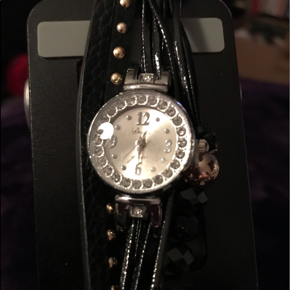 Black Fashion Watch